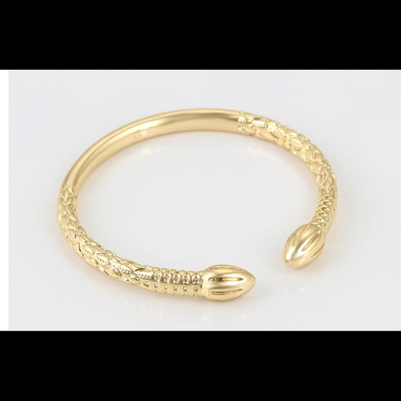 Rose Gold Bangle Acorn Cocoapod Pyramid Ends NWT - Picture 3 of 4